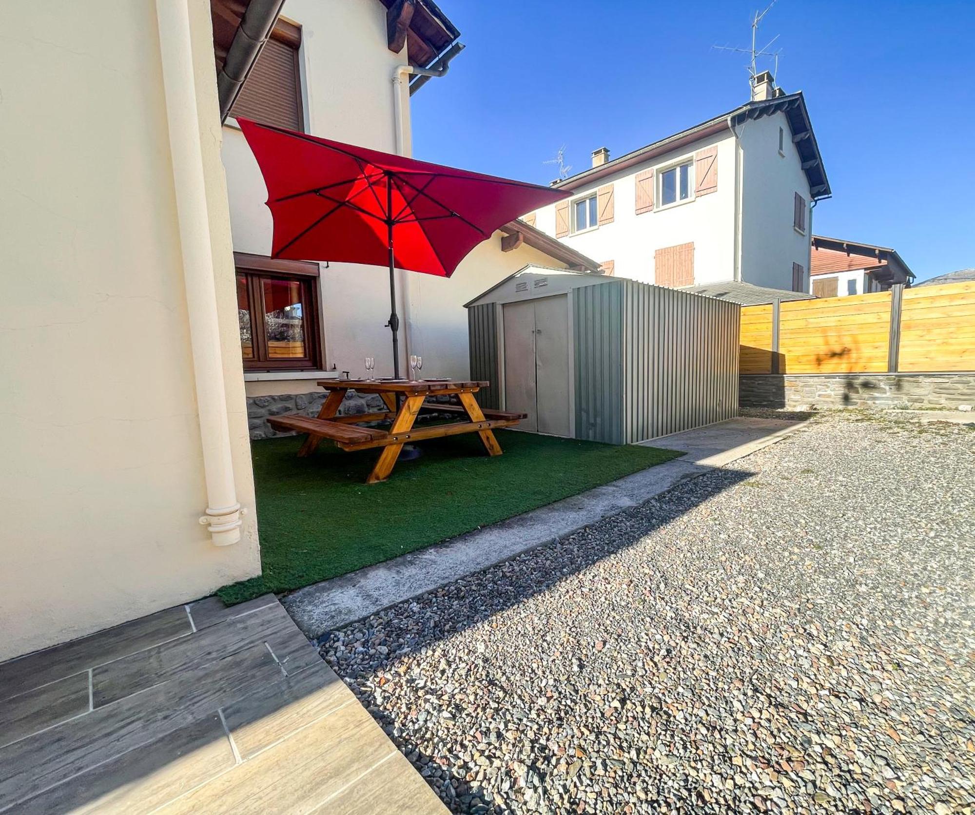 Вилла Bonita Casa. Gran Jardin. Con Wifi. Бур-Мадам Экстерьер фото